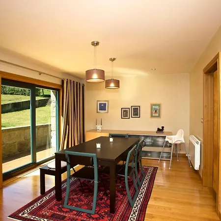 Sleeps 10 Pool Wifi Villa *